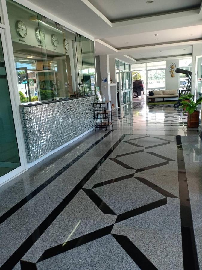 Bbg Seaside Luxurious Service Apartment Bangsaen Εξωτερικό φωτογραφία