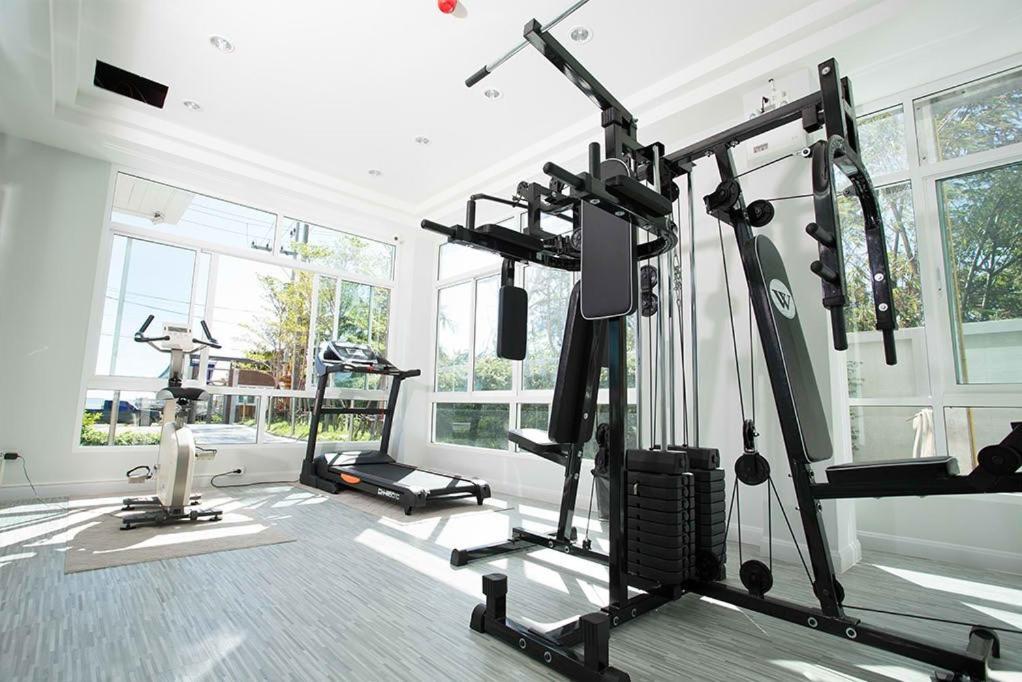 Bbg Seaside Luxurious Service Apartment Bangsaen Εξωτερικό φωτογραφία